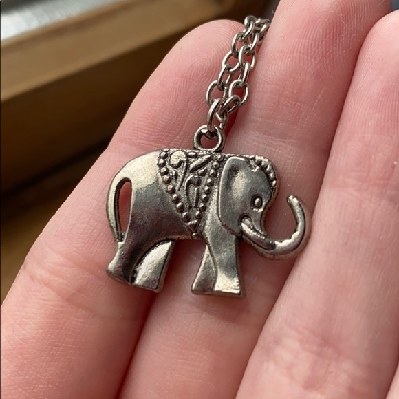 BOTH OR ONE - Costume Necklaces - Picture 4 of 5